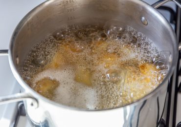 Jak ugotować ziemniaki? 6 sposobów, dzięki którym zachowają wartości odżywcze