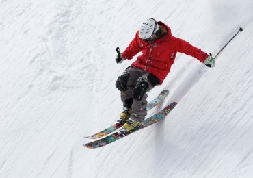 Jak chronić się przed niespodziewanymi kosztami podczas narciarskiej wycieczki?
