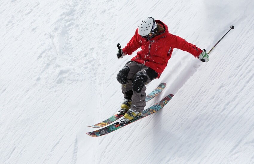 Jak chronić się przed niespodziewanymi kosztami podczas narciarskiej wycieczki?