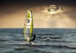 Windsurfing – jakie zalety płyną z uprawiania tego sportu?